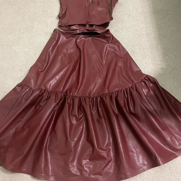 Cravesble Cranberry A.L.C.
Alexandria Faux Leather Cut-Out Dress - Picture 7 of 14